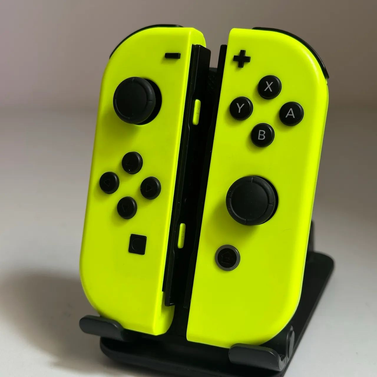 Joycon Amarelo Neon Nintendo Switch Usado - Foto 2