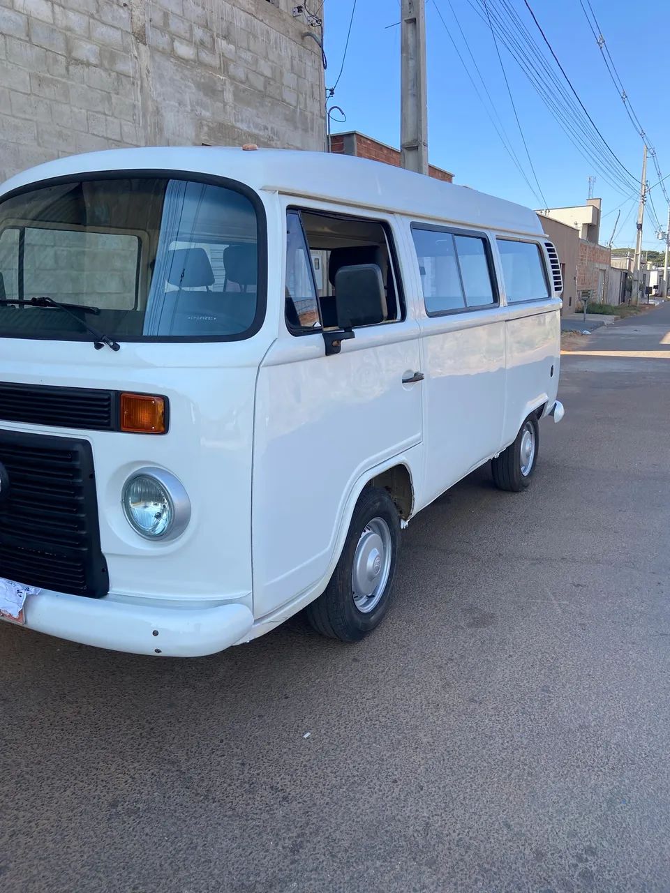Volkswagen Kombi STANDARD 1.4 MI TOTAL FLEX 8V 2012