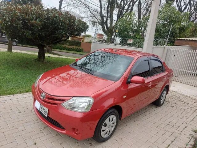 Toyota Etios ETIOS XS SEDAN1.5 FLEX 16V 4P MEC. 2013