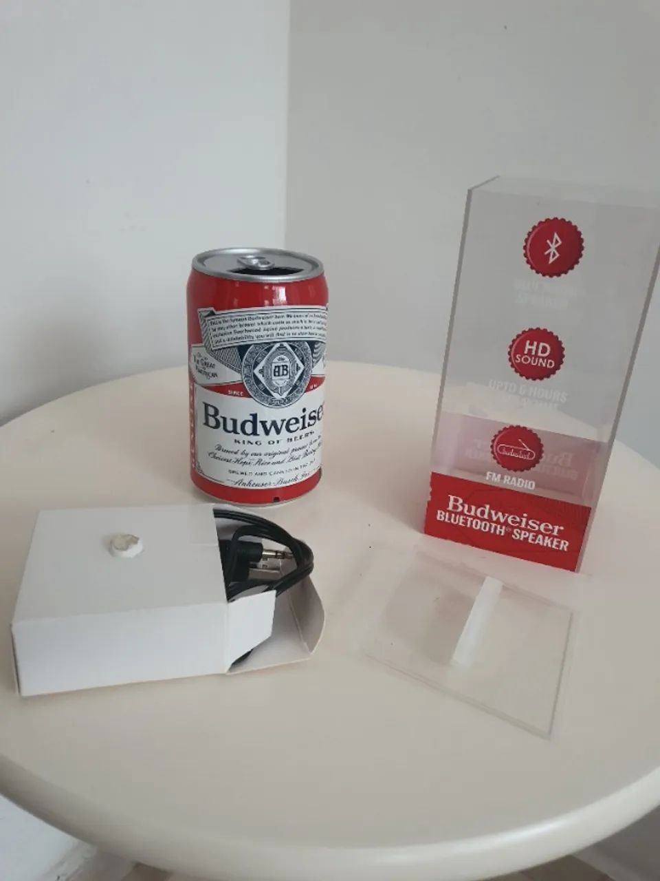 Vendo bluetooth budweiser speaker,novo!
