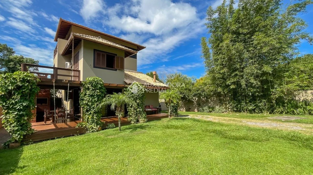 Casa à venda nos Açores com terreno amplo de 500 m² - Foto 2