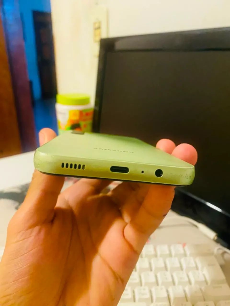 GALAXY A14 APENAS TELA E MARCAS DE USO - Foto 5