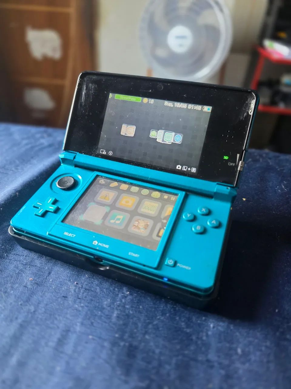 Nintendo 3ds Aqua blue