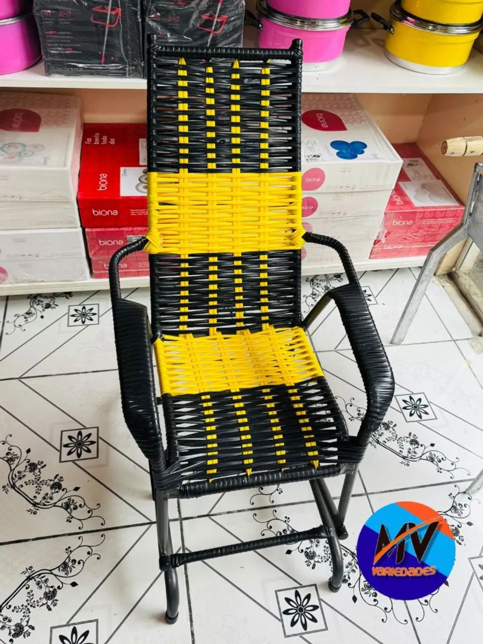 CADEIRA DE EMBALO QUADRADA INFANTIL COM MOLA. - Foto 2