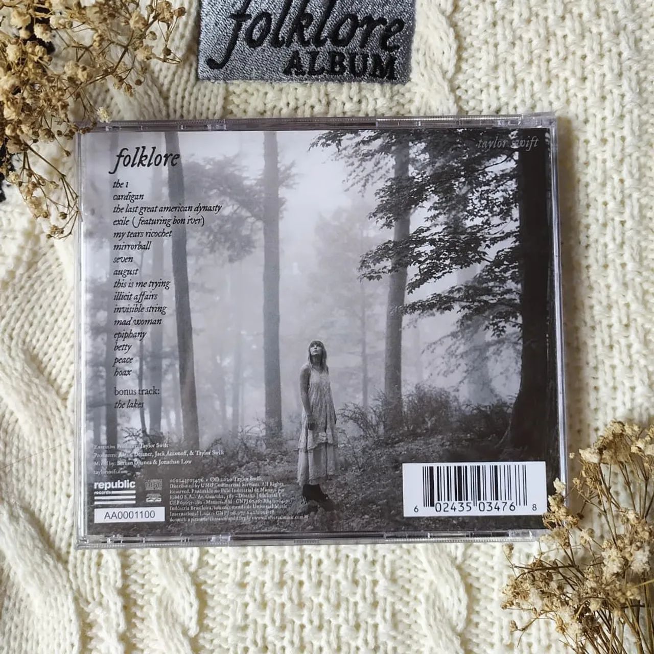 CD folklore - Taylor Swift (versão clandestine meetings) - Foto 5