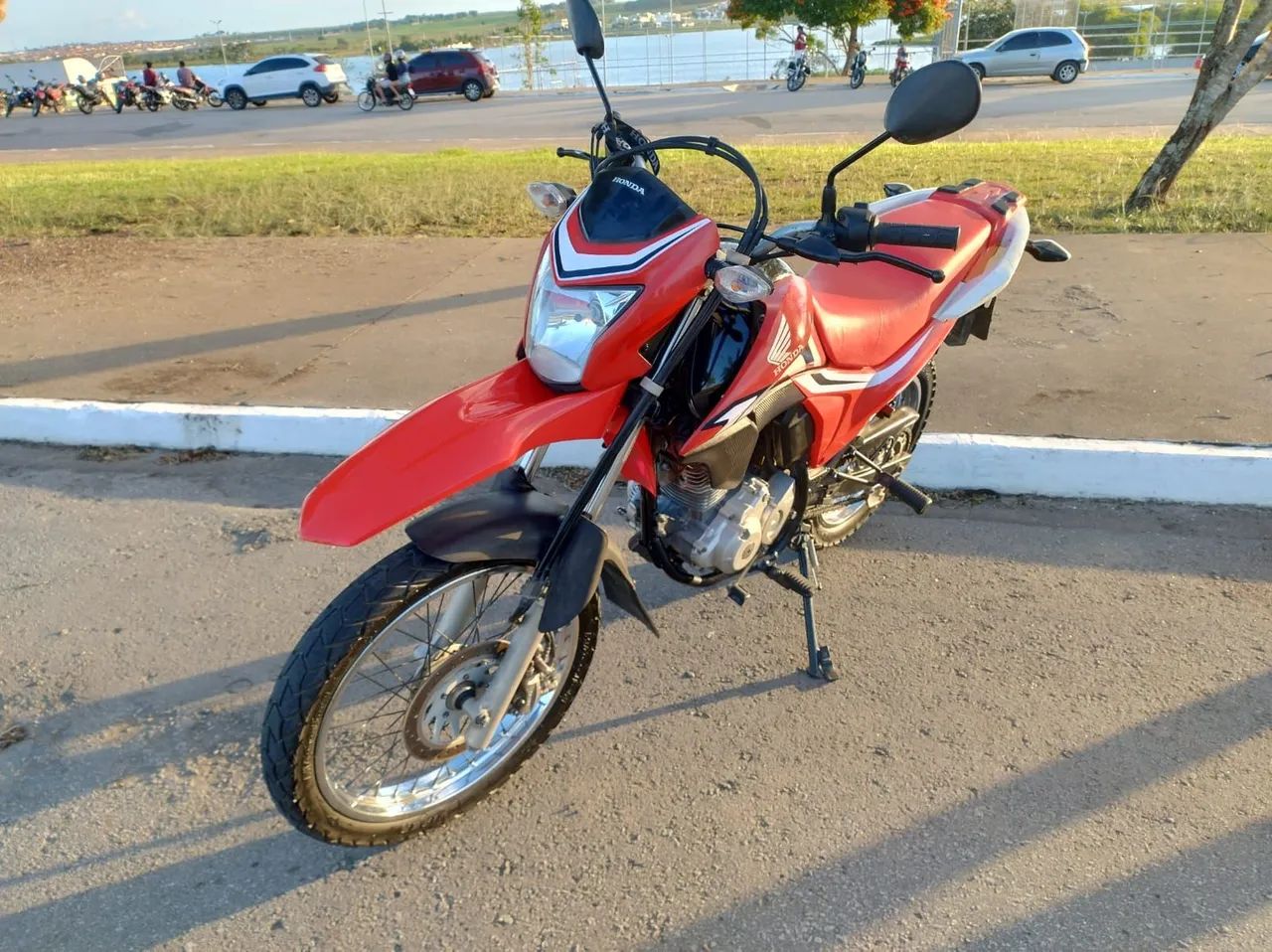 Apenas vendo  - Foto 2