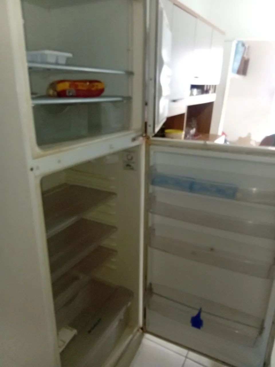 Vendo geladeira  - Foto 2