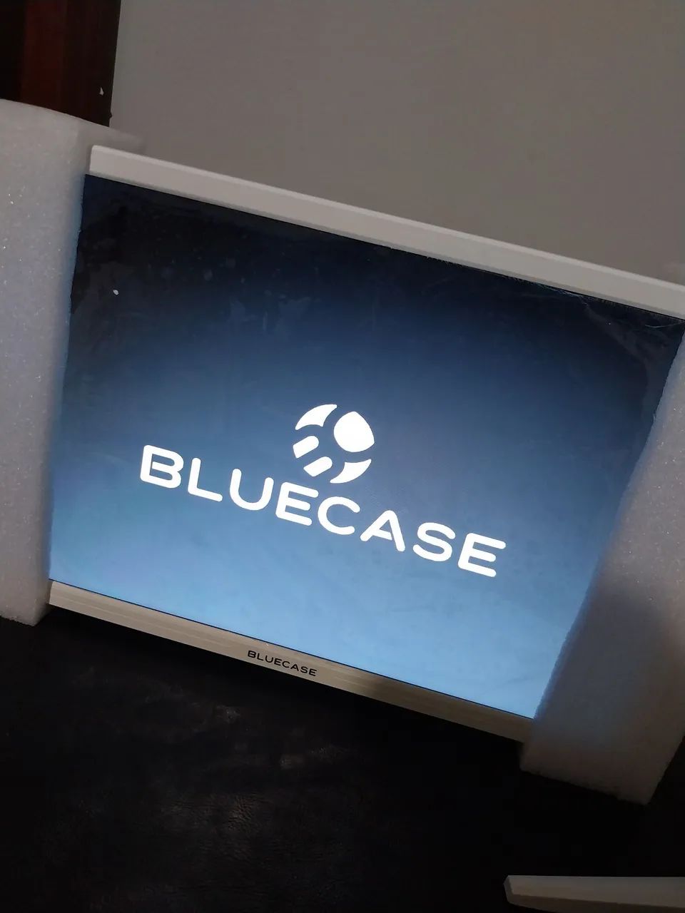 Monitor LED 19" Bluecase  - Foto 4