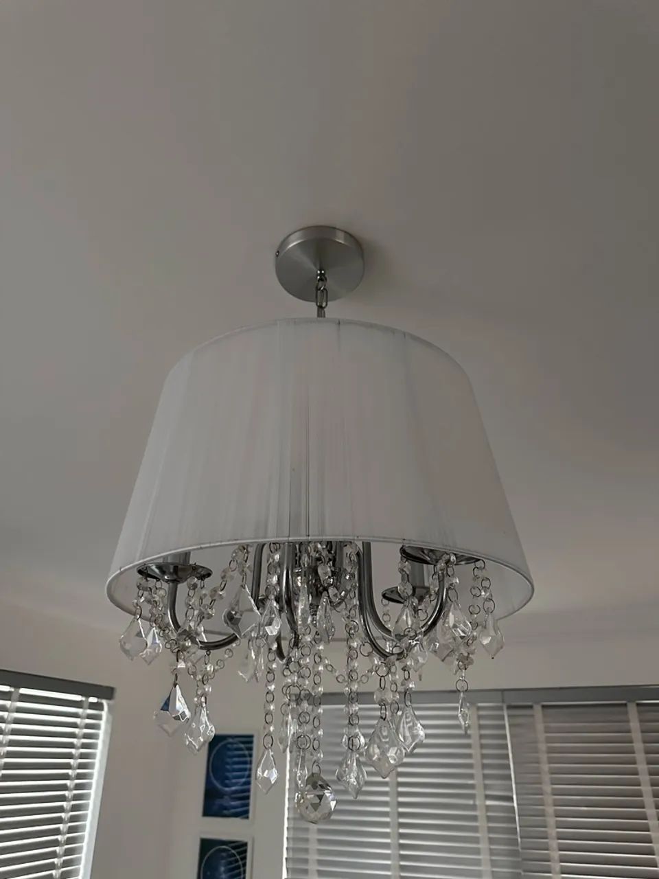 Pendente luminária tecido e cristal com 5 lâmpadas  - Foto 4