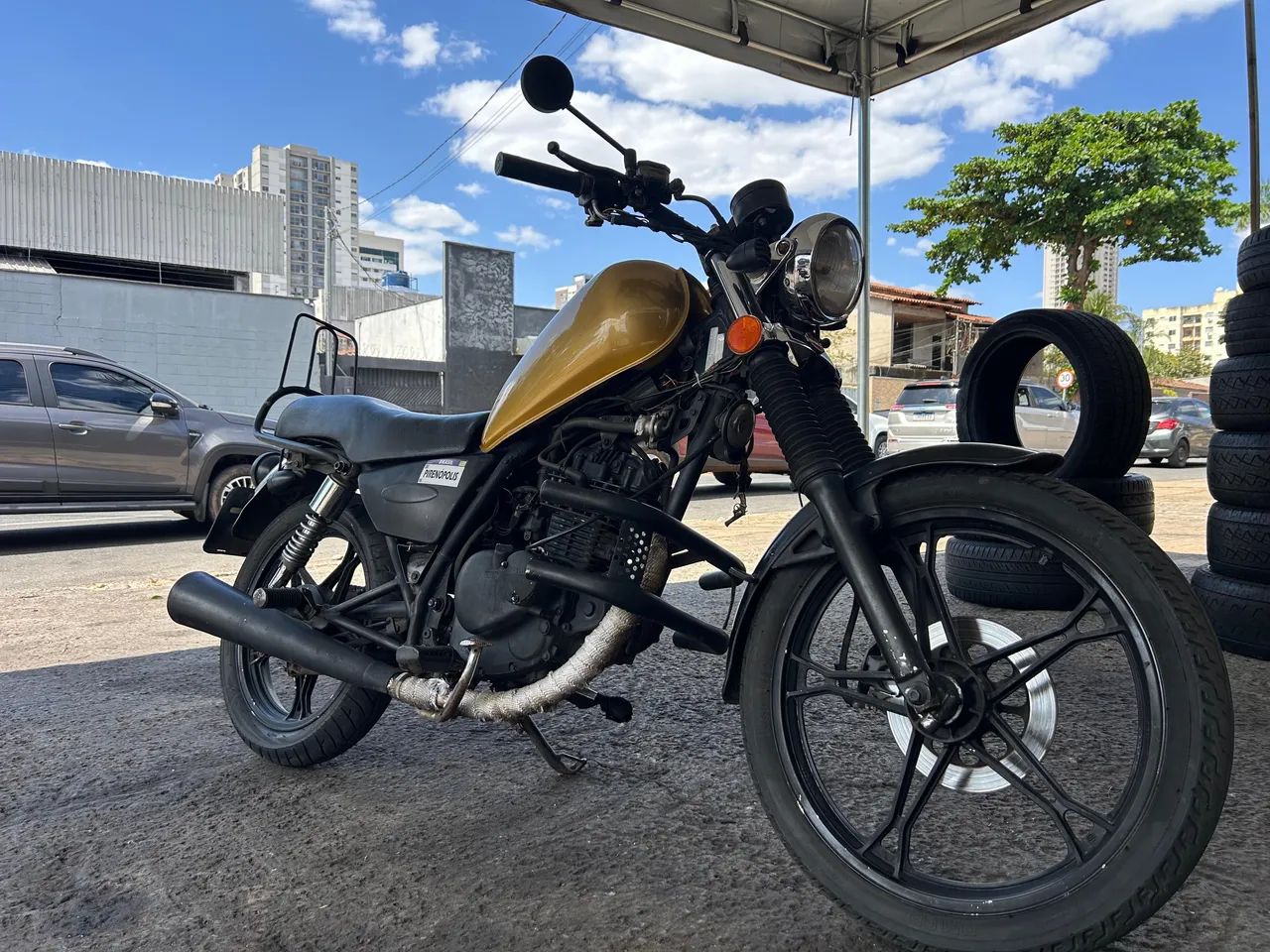 Suzuki intruder Custom 