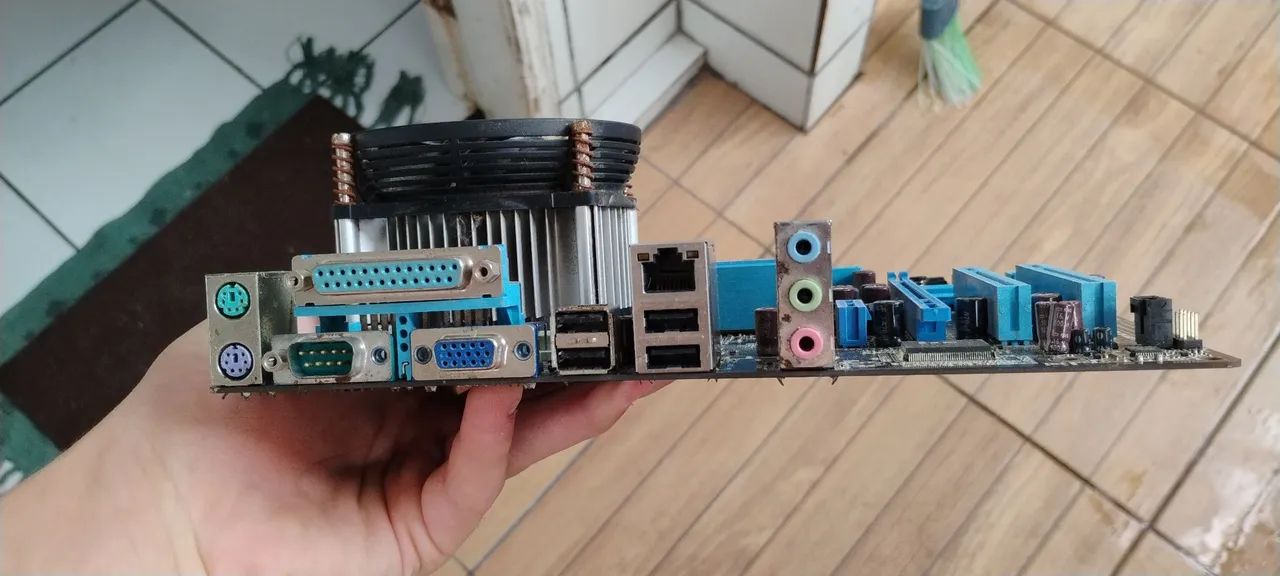 Vende-se placa mãe e processador ( ler a descrição)  - Foto 2