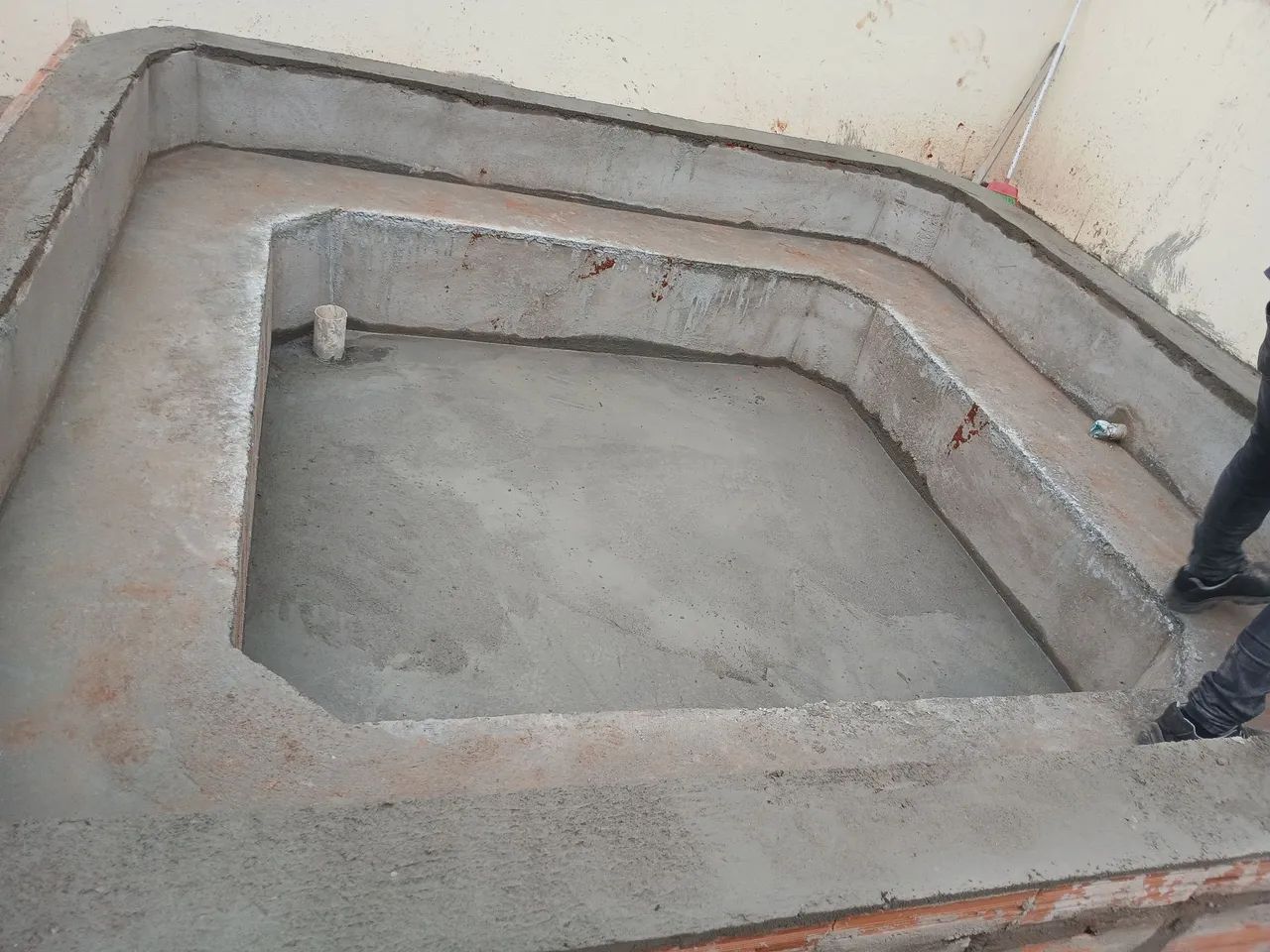 Construção e reformas , pedreiro 