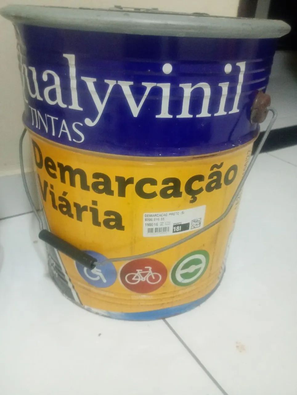 Tinta de demarcação viária preto 18 LT