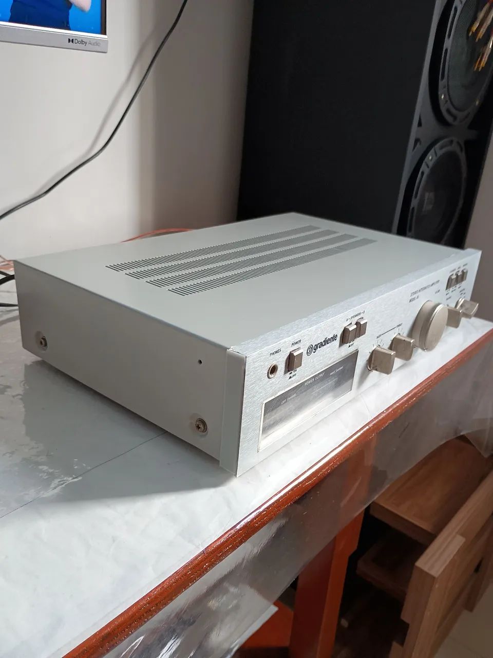 Amplificador Gradiente model 86 revisado  - Foto 2