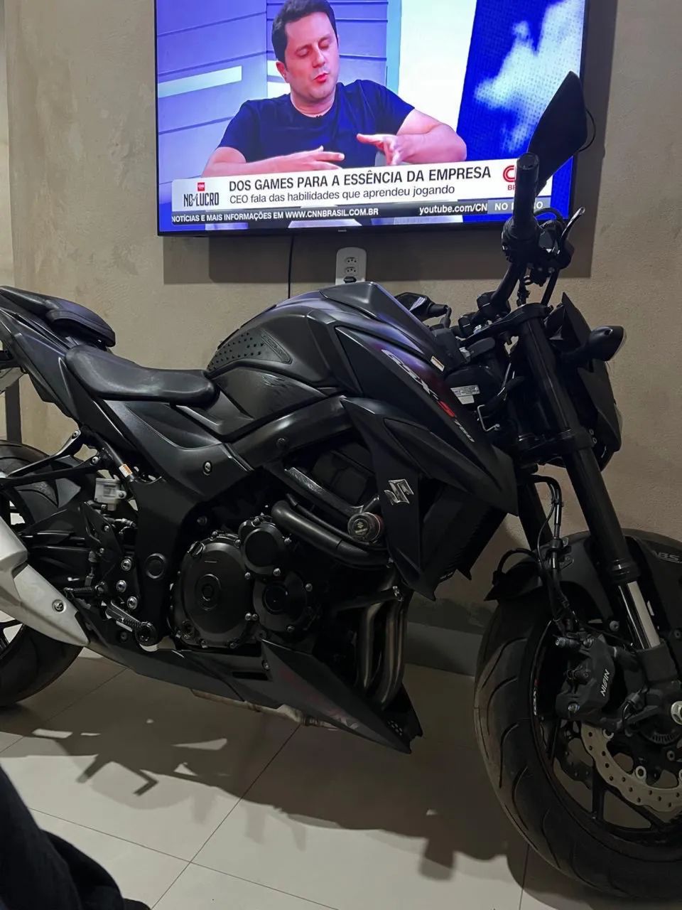 GSX S750