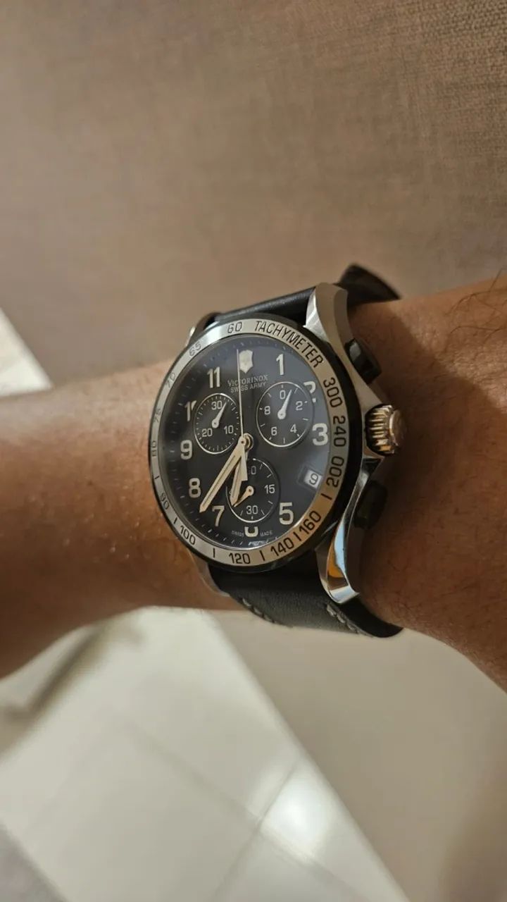 Relógio Victorinox Chrono Classic - Foto 5