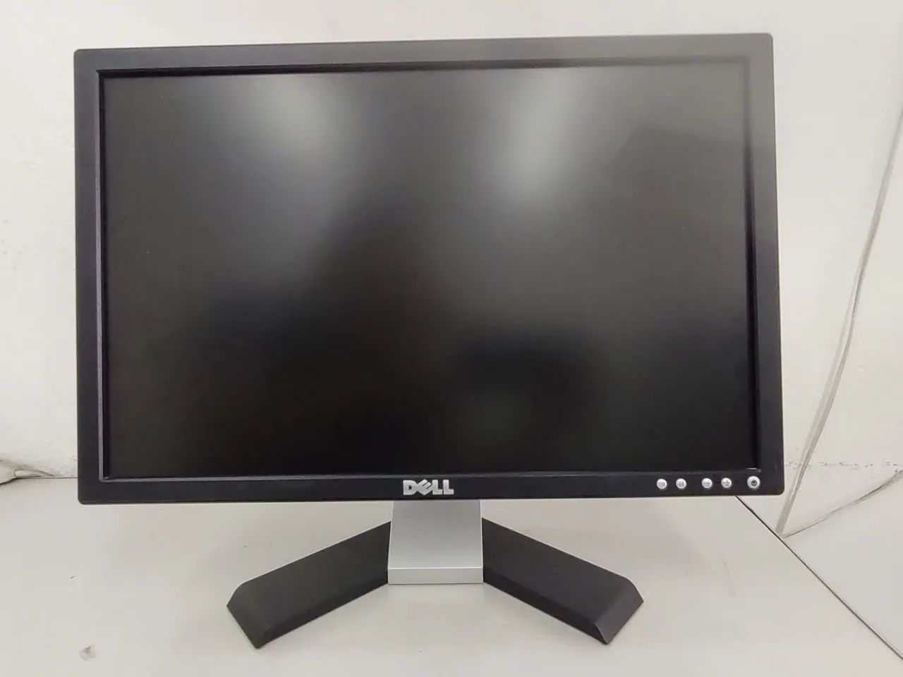 Monitor Dell E198WFPf não funciona 