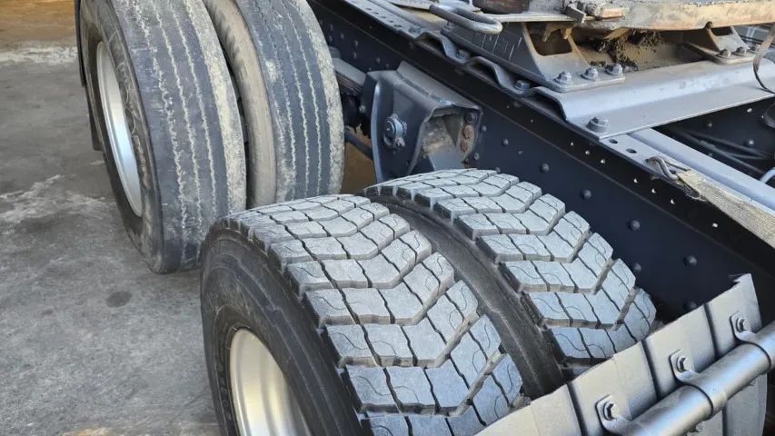 Iveco Stralis 380 NR 6x2 2012 - Foto 3