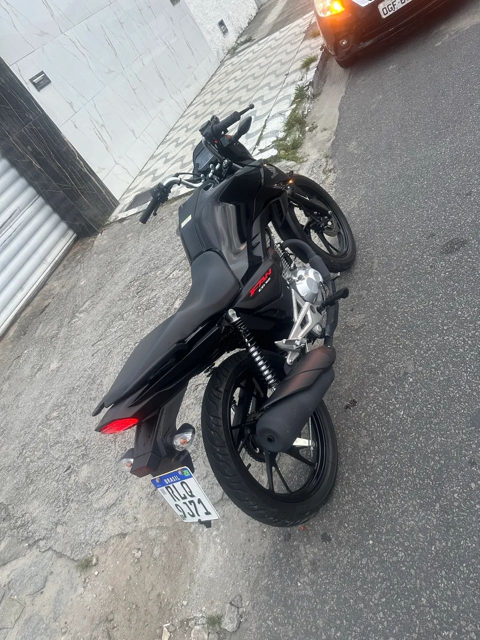 Moto em estado de loja  - Foto 4