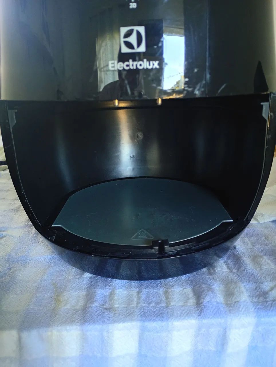 Airfryer Eletrolux 3,2 LTS usada 3 vezes - Foto 3