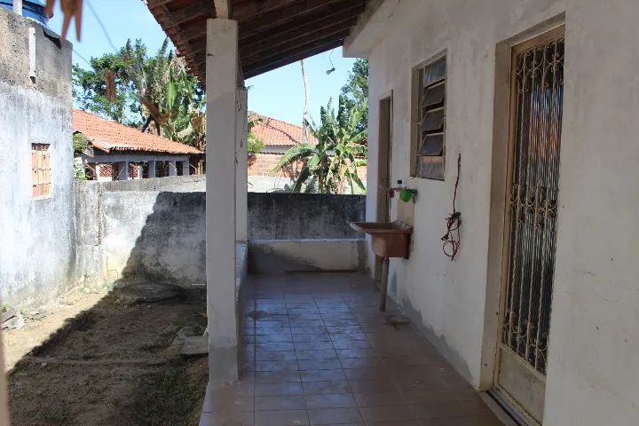 ?Casa 2 quartos, 2 banheiros e quintal  - Foto 4