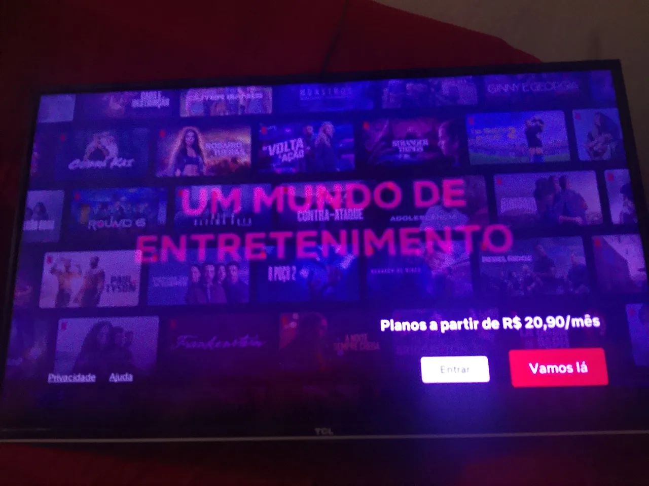 Tv smart TCL Toshiba 40 polegadas bem conservada  - Foto 5