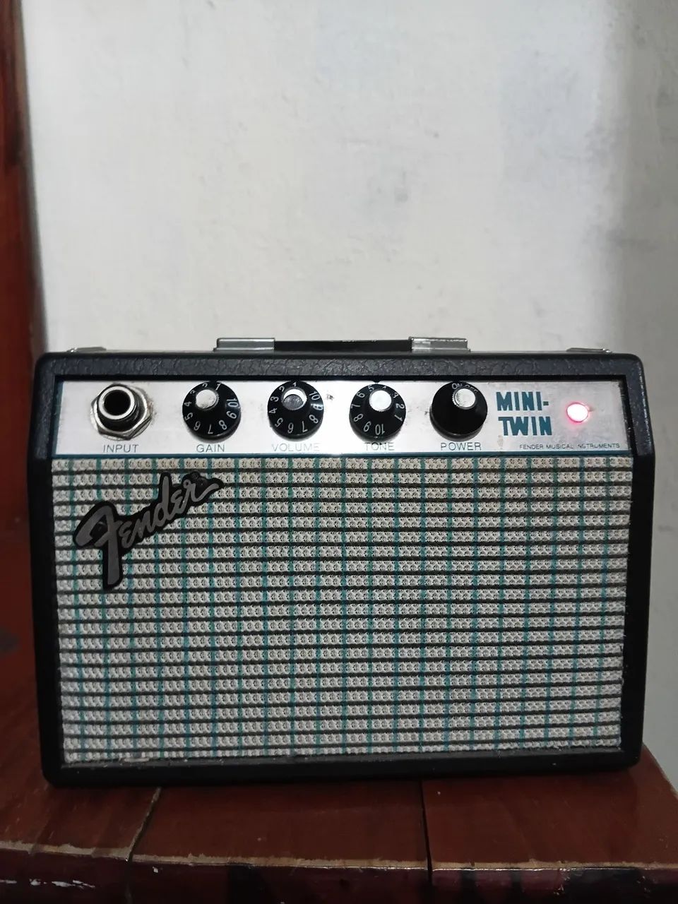 Amplificador fender mini twin