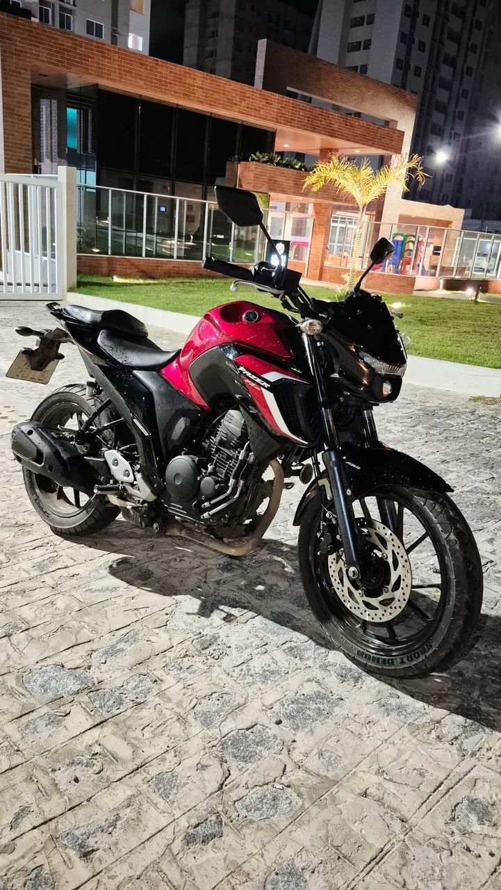 Fz25 2024 - Foto 2