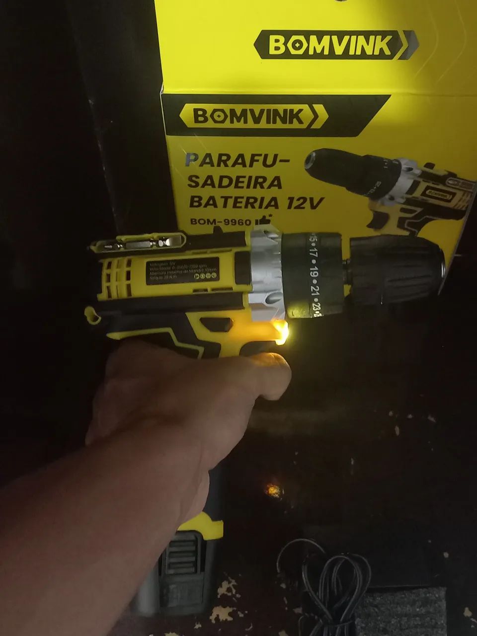 Parafusadeira/Furadeira Recarregável 64985851905795122