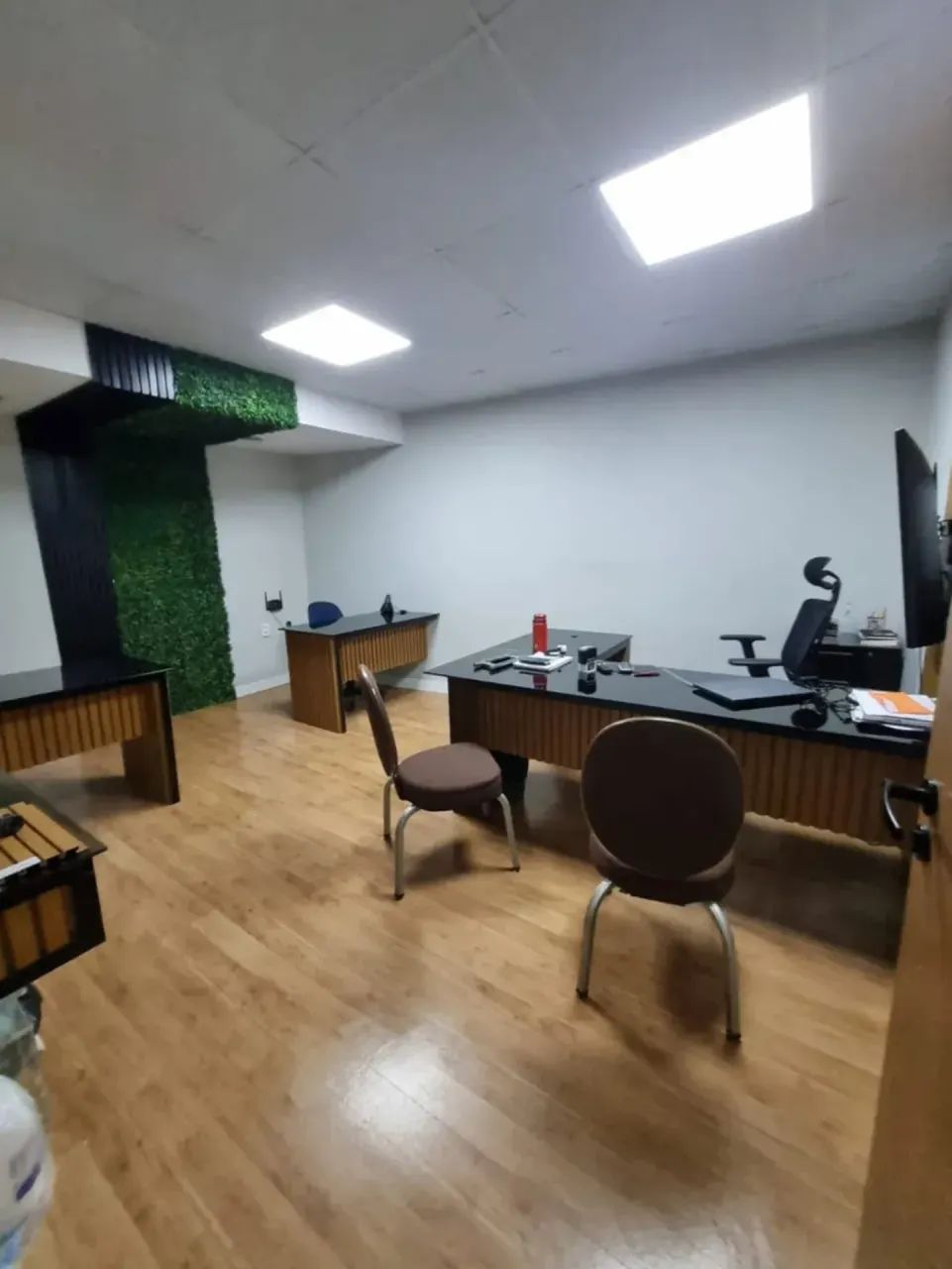 LOJA PARA VENDA COM 468mt² na principal do Triângulo - Camaçari - BA
