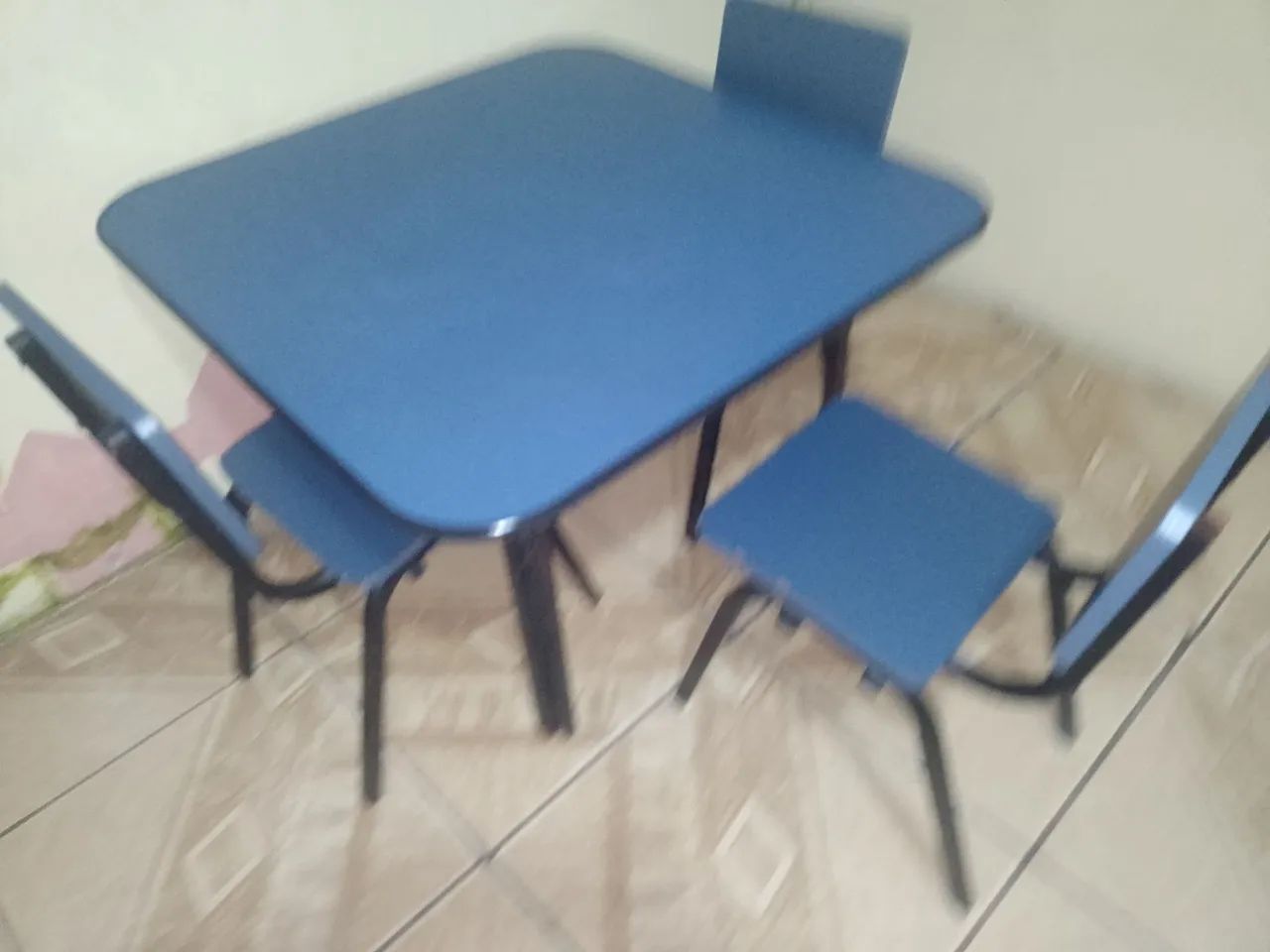 Cinco mesa Escolar  - Foto 2