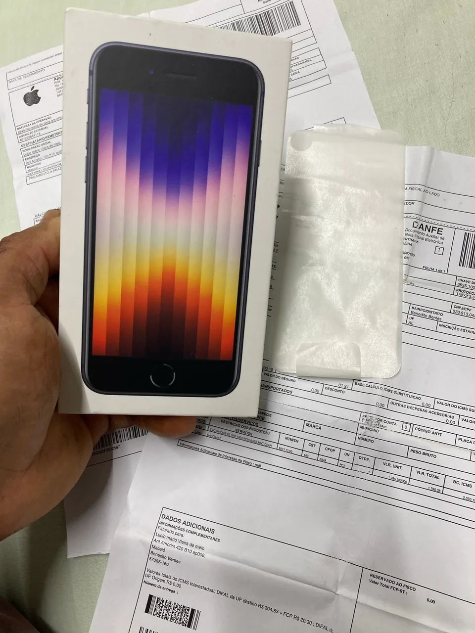 iPhone SE 3 geração garantia da Apple única dona  - Foto 2