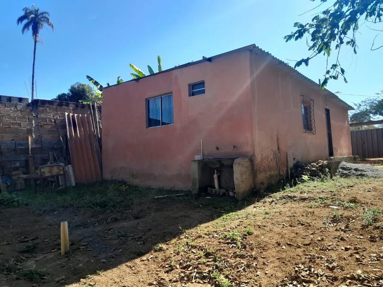 Terreno com casa 