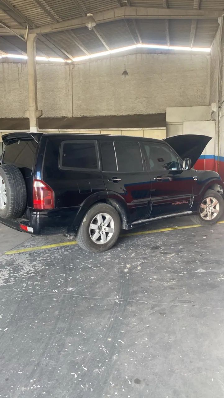 Mitsubishi Pajero Pajero GLS HPE/HPE Full 3.8 233cv 3p Aut 2005