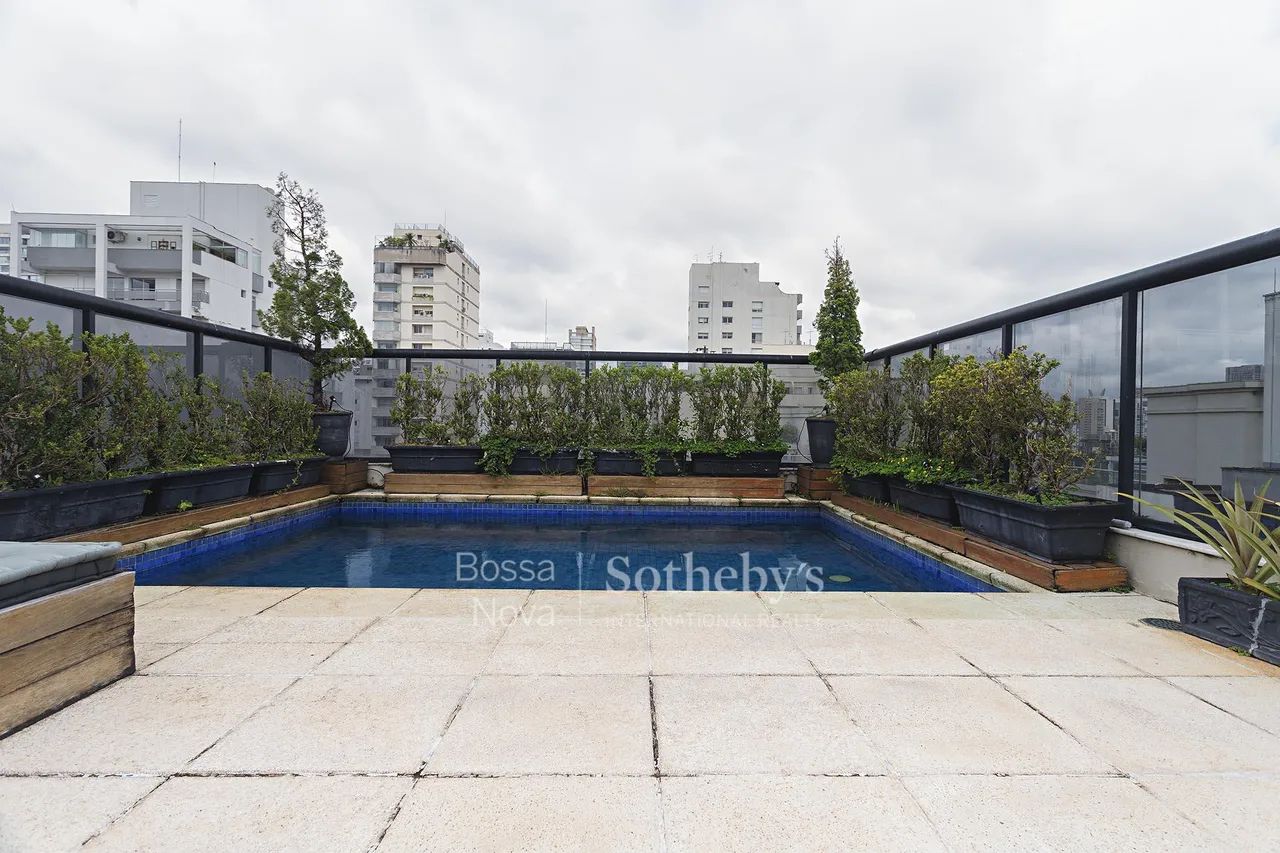 Cobertura com áreas externas amplas e planta bem distribuída no Brooklin - Foto 2