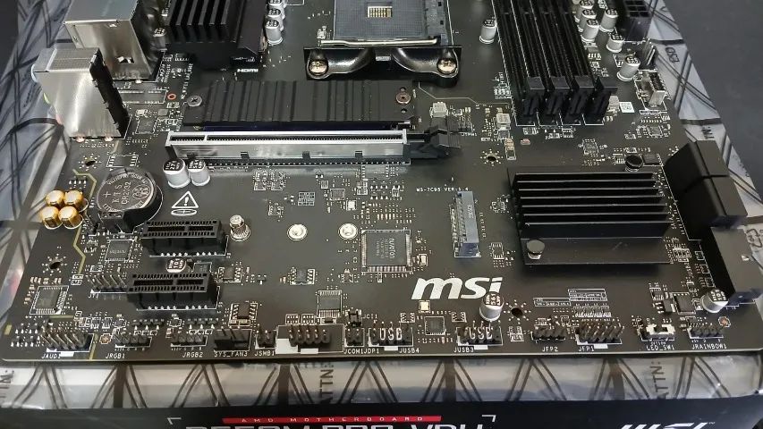 Placa Mãe MSI B550M PRO-VDH AMD AM4 - Foto 2