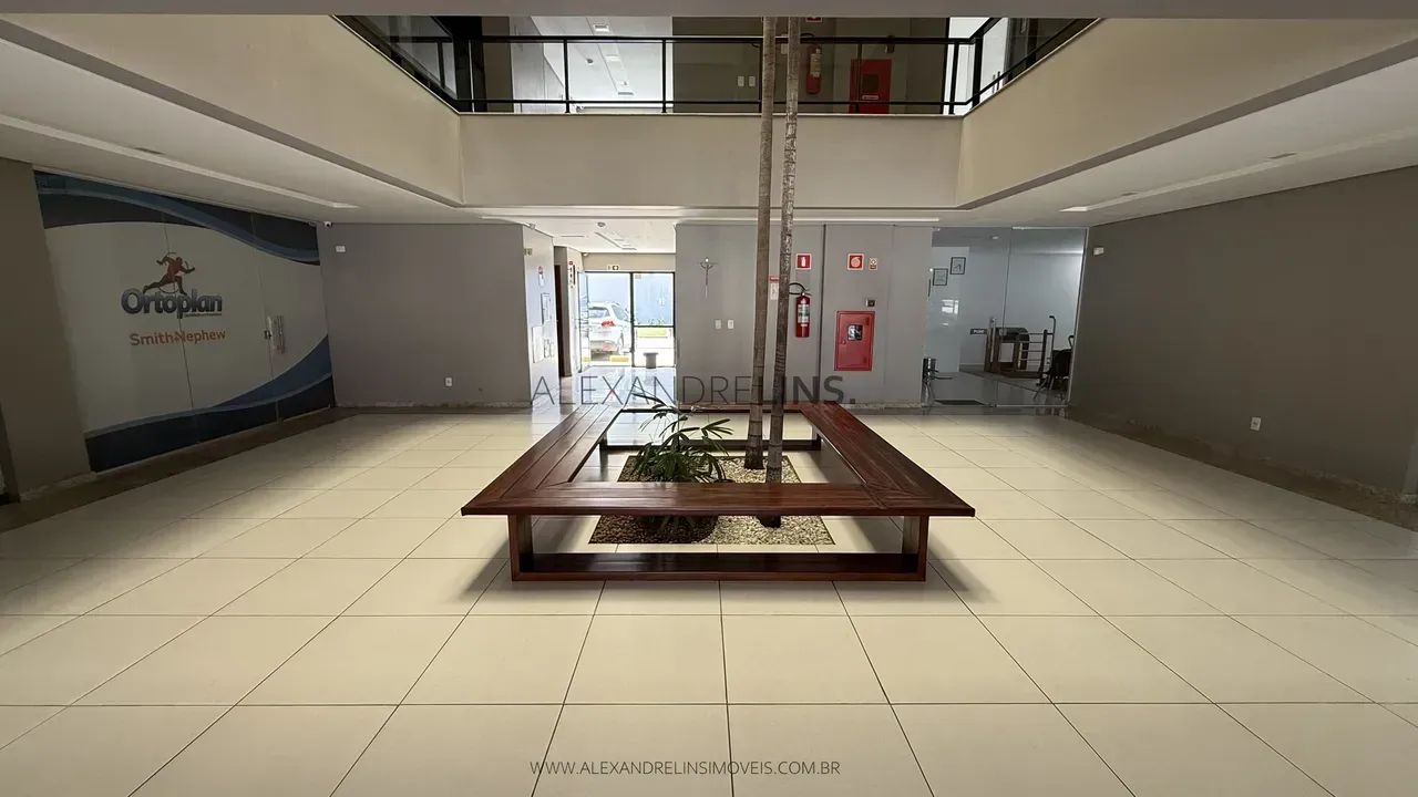 Excelente Sala Comercial térrea com 32 m² no melhor do Farol - Foto 4