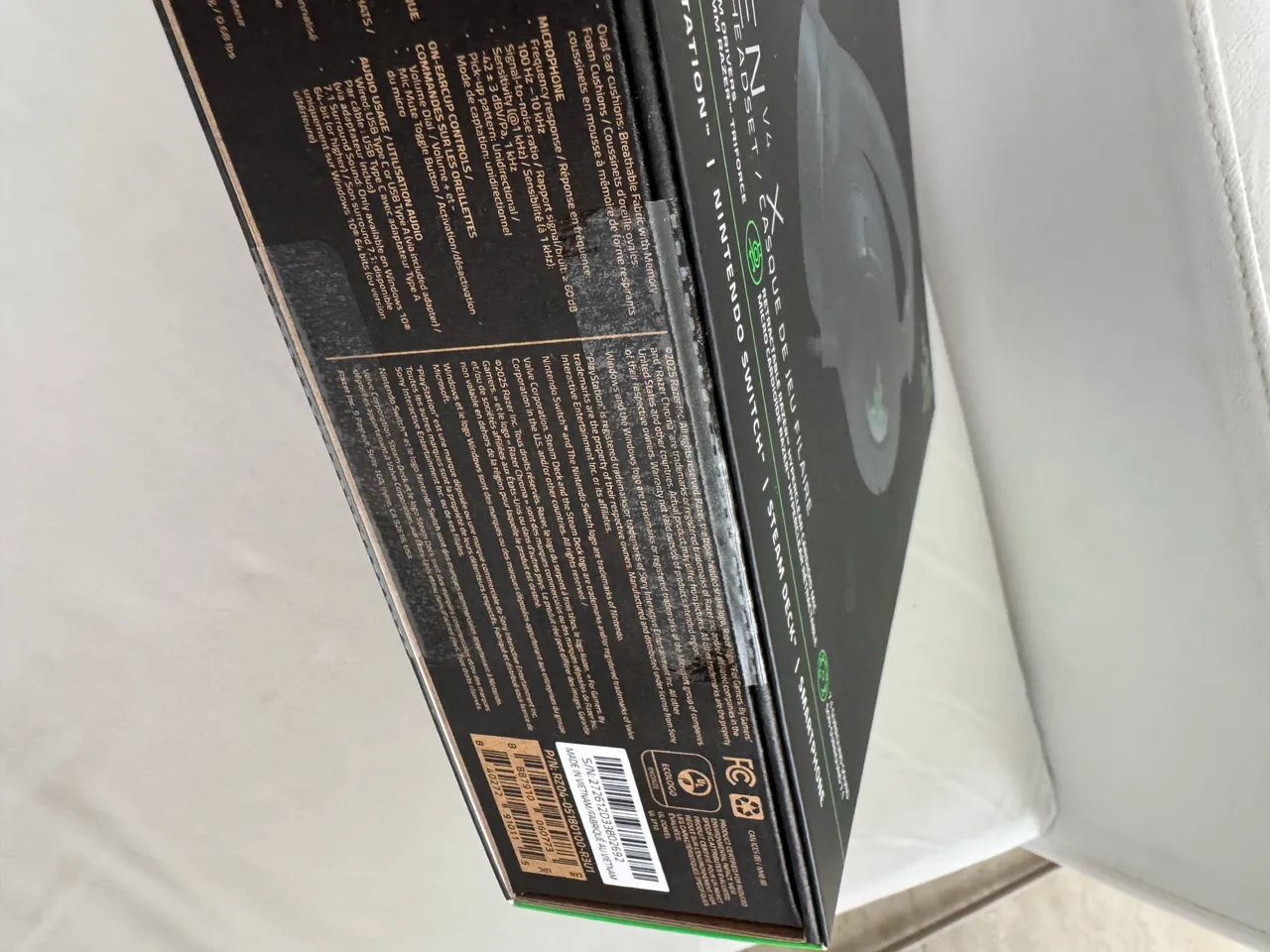 Fone de Ouvido Gamer Razer Kraken V4 X com Fio - Som Surround 7.1  - Foto 2
