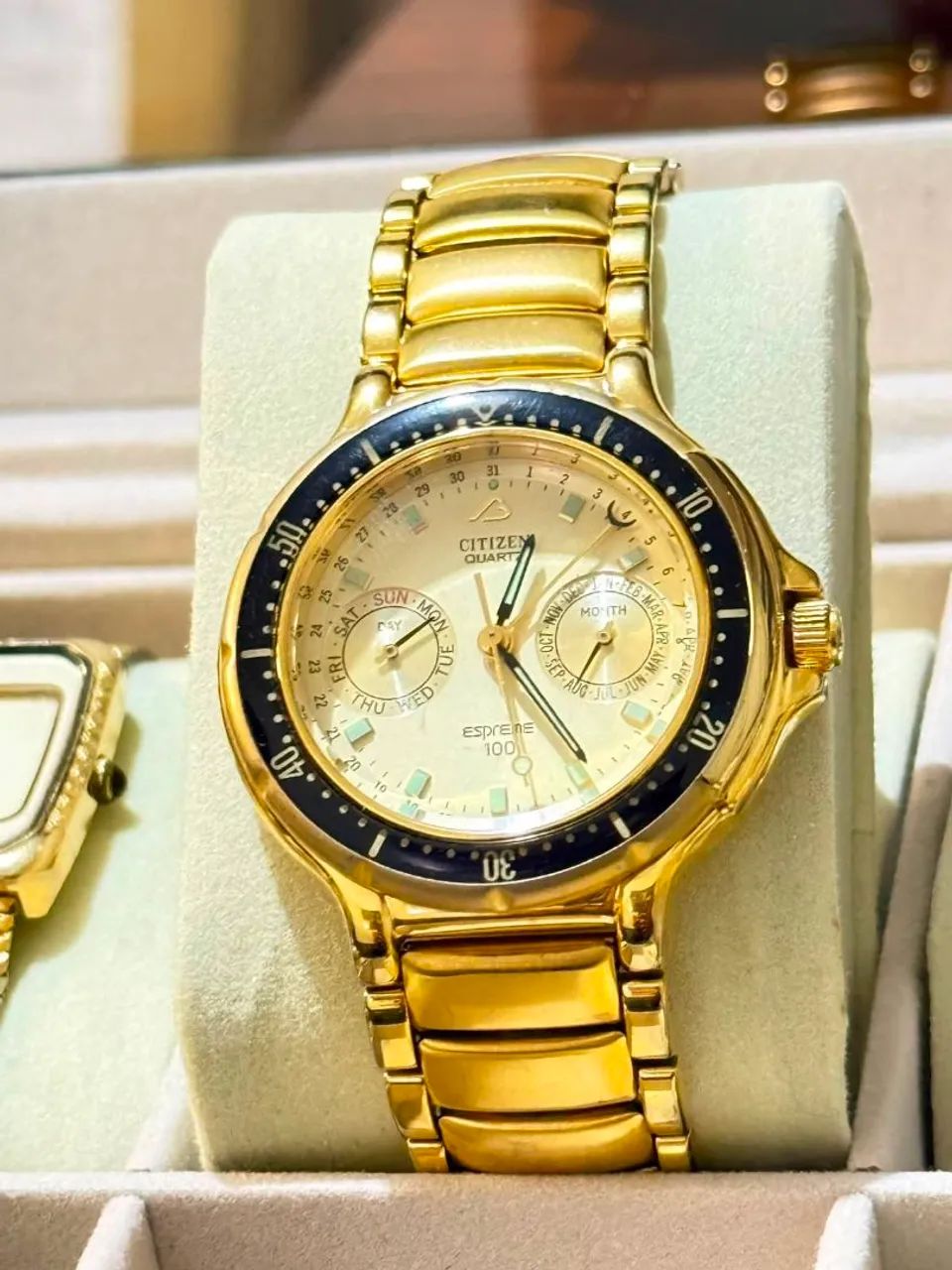Relógio Citizen Espreme 100 Vintage Quartz - Foto 2