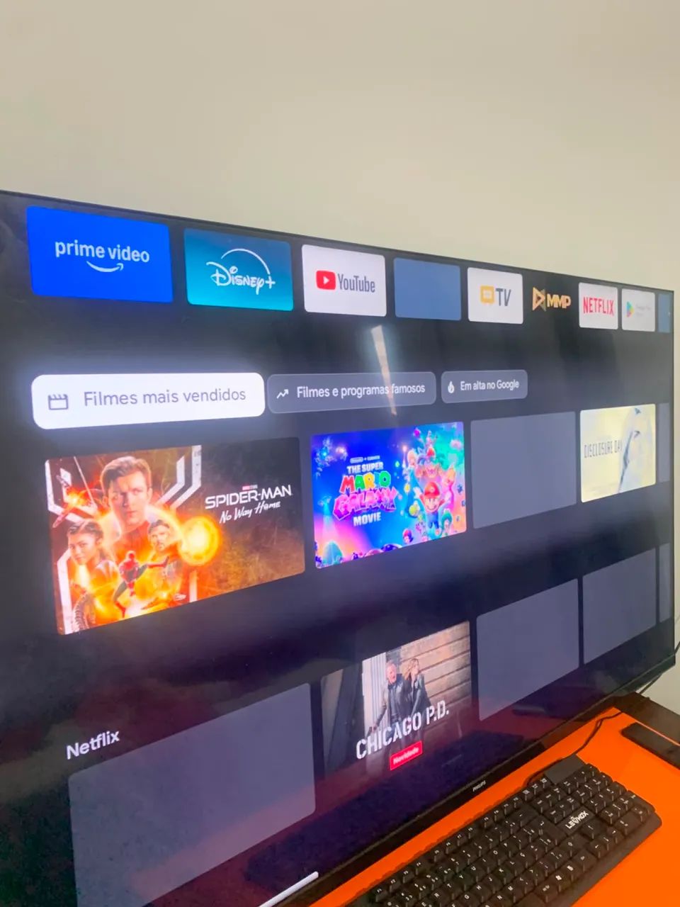 Oportunidade tv 50 polegadas 4k muito nova  por R$1.650,00 - Foto 2