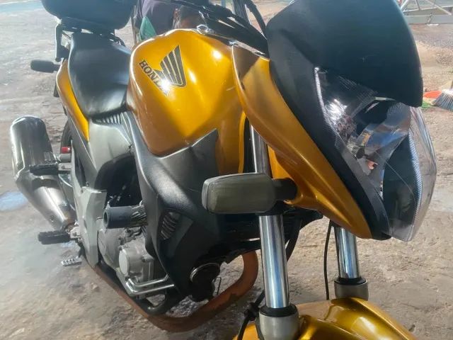 CB 300 - Foto 2