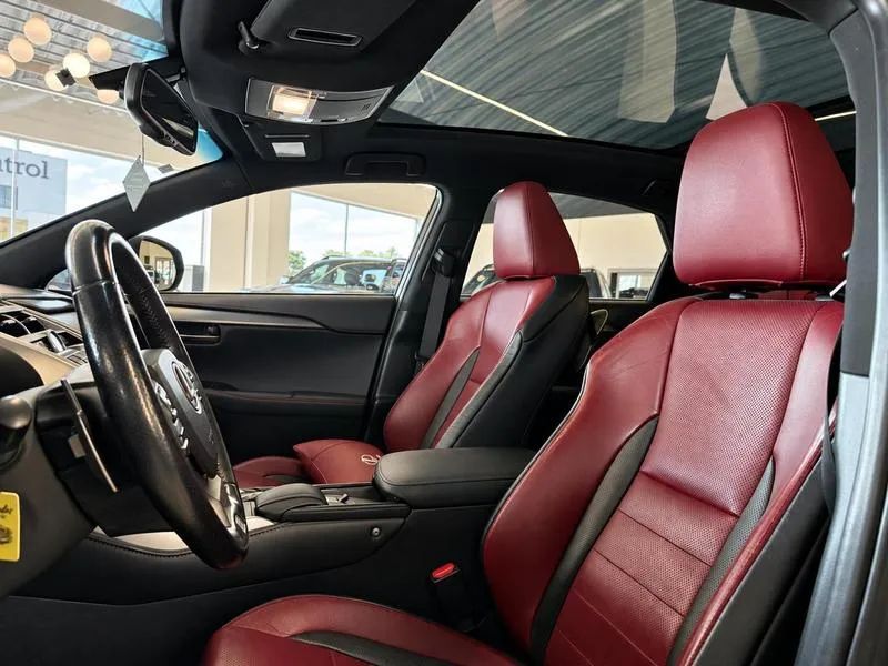 Lexus NX-200t F-sport 2.0 16V 238cv Aut., foto 11 de 15