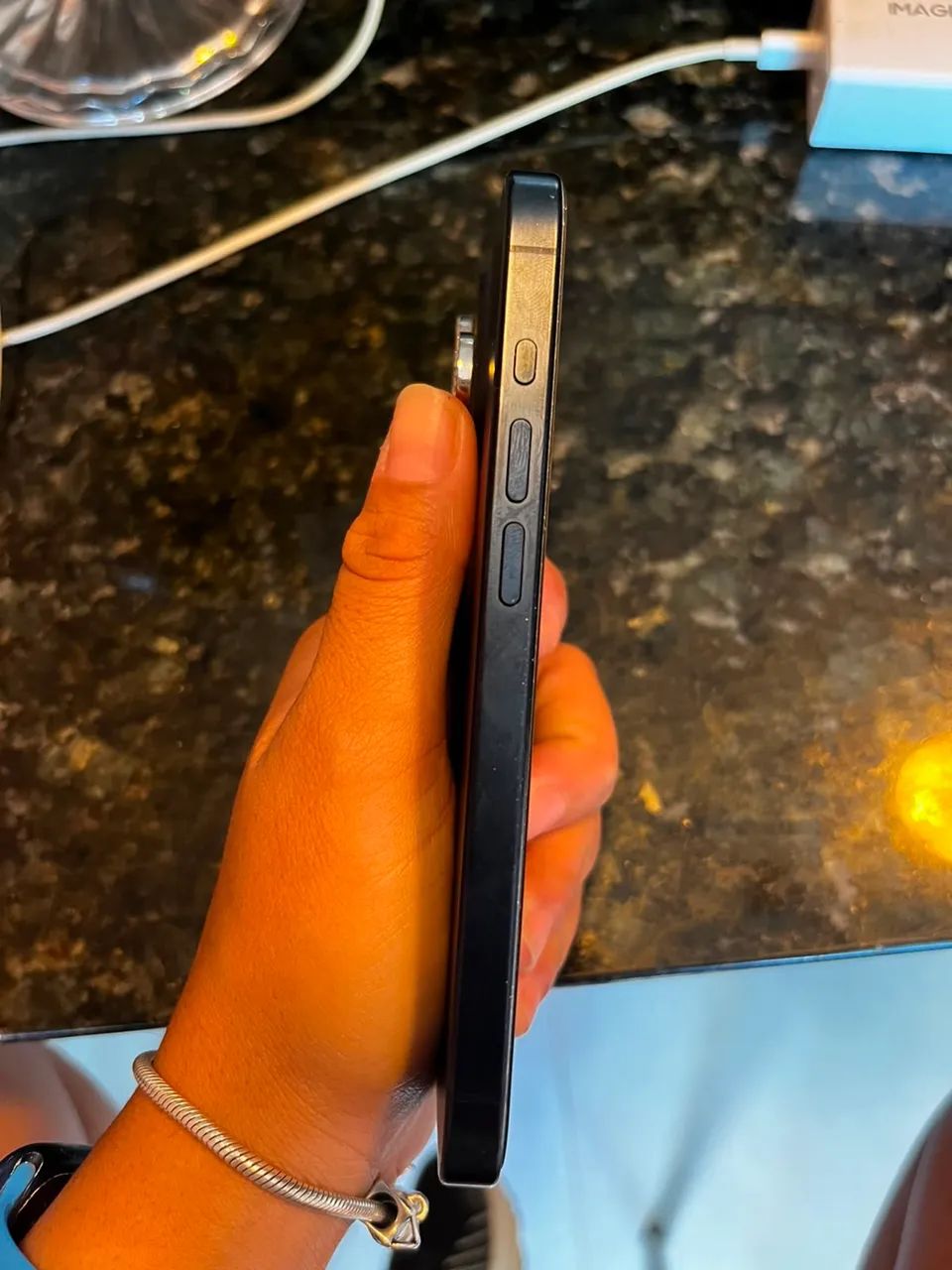 iPhone 15 PRO 256 - Foto 4
