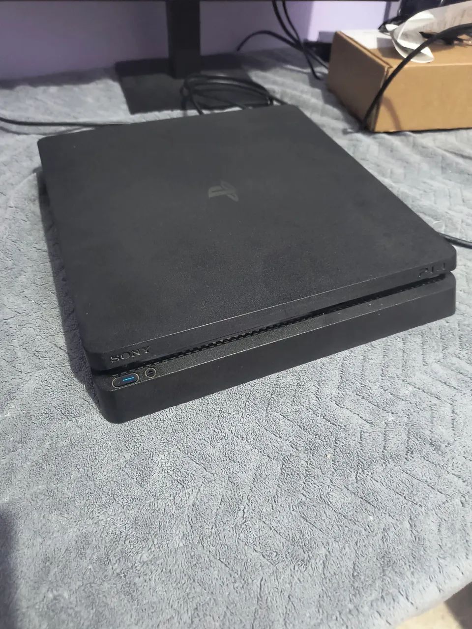Ps4 Slim -