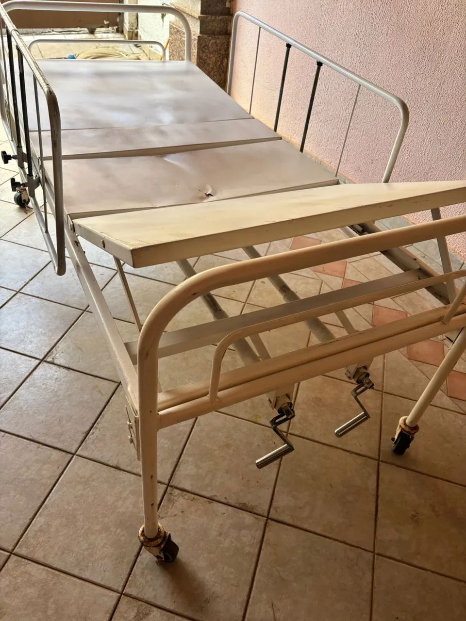 Cama hospitalar  - Foto 2