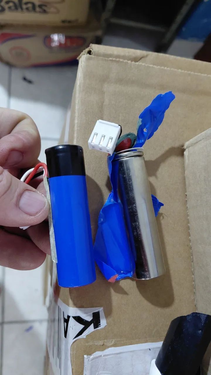Baterias de lítio 3.7v 2.600 mah lotee com 17.500 baterias  - Foto 4