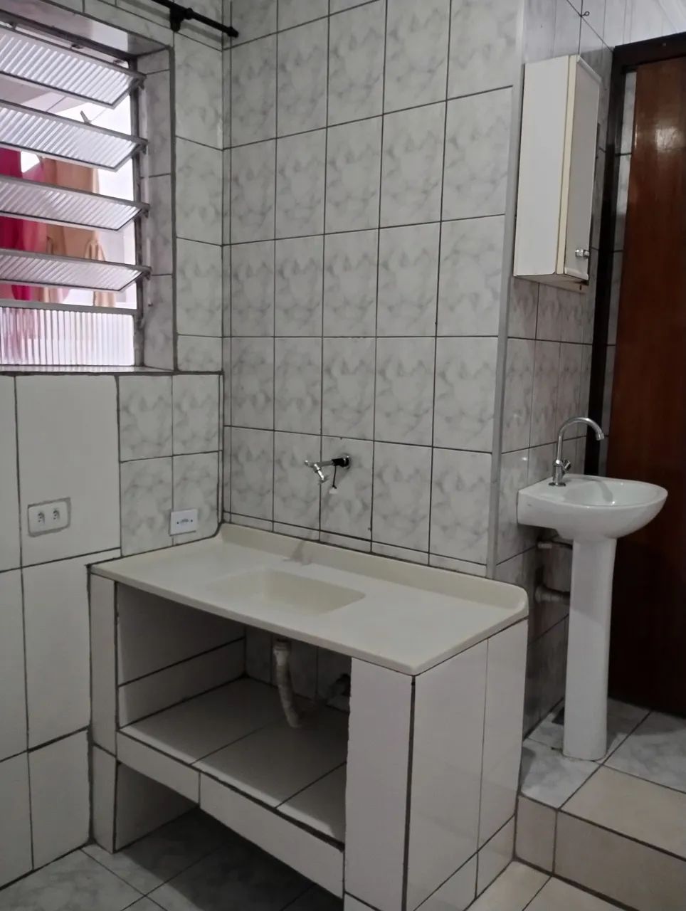 Aluga _se uma casa - Foto 3