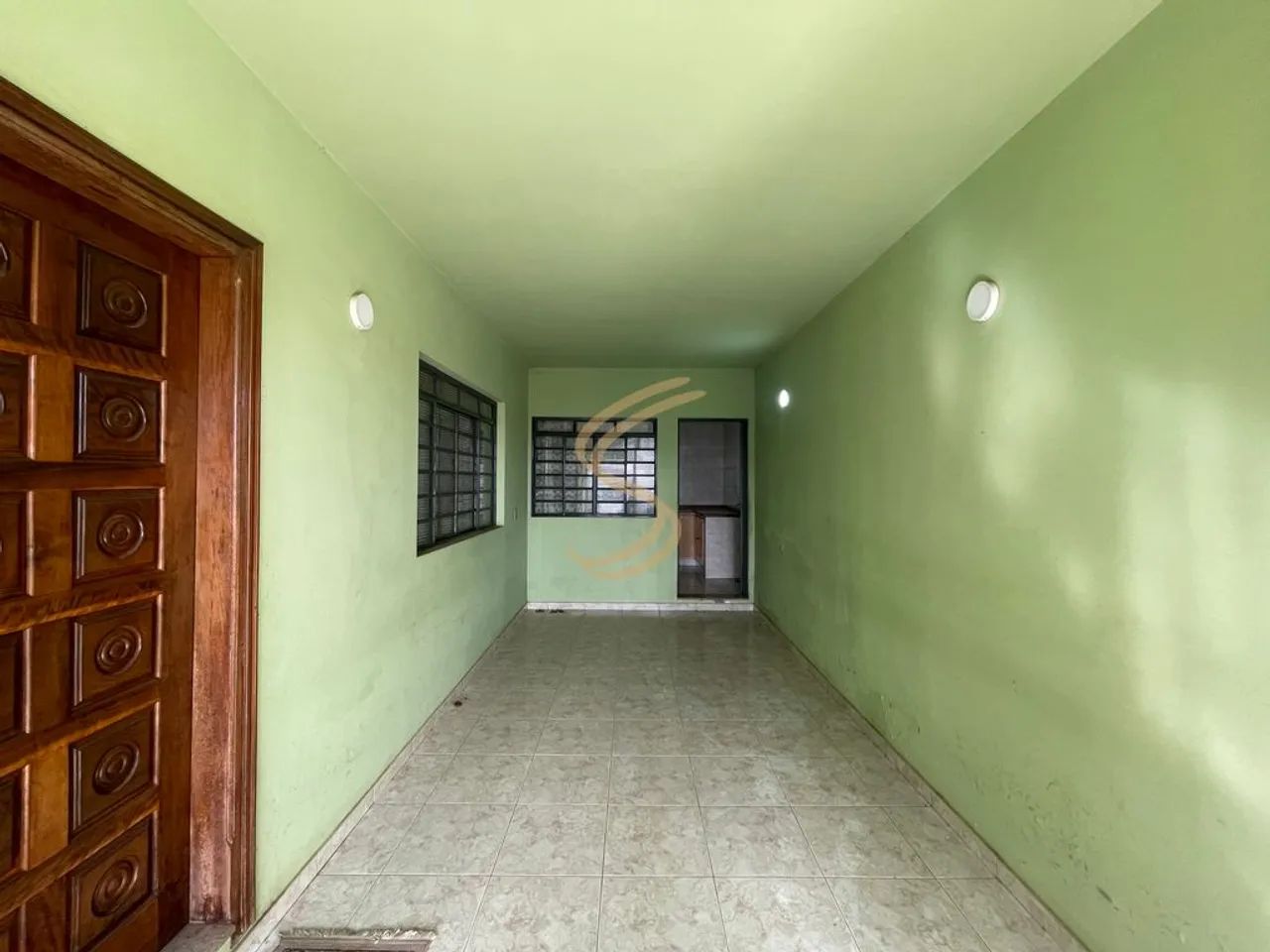 More no Centro: Casa Espaçosa na Rua Carlos Botelho - Foto 4