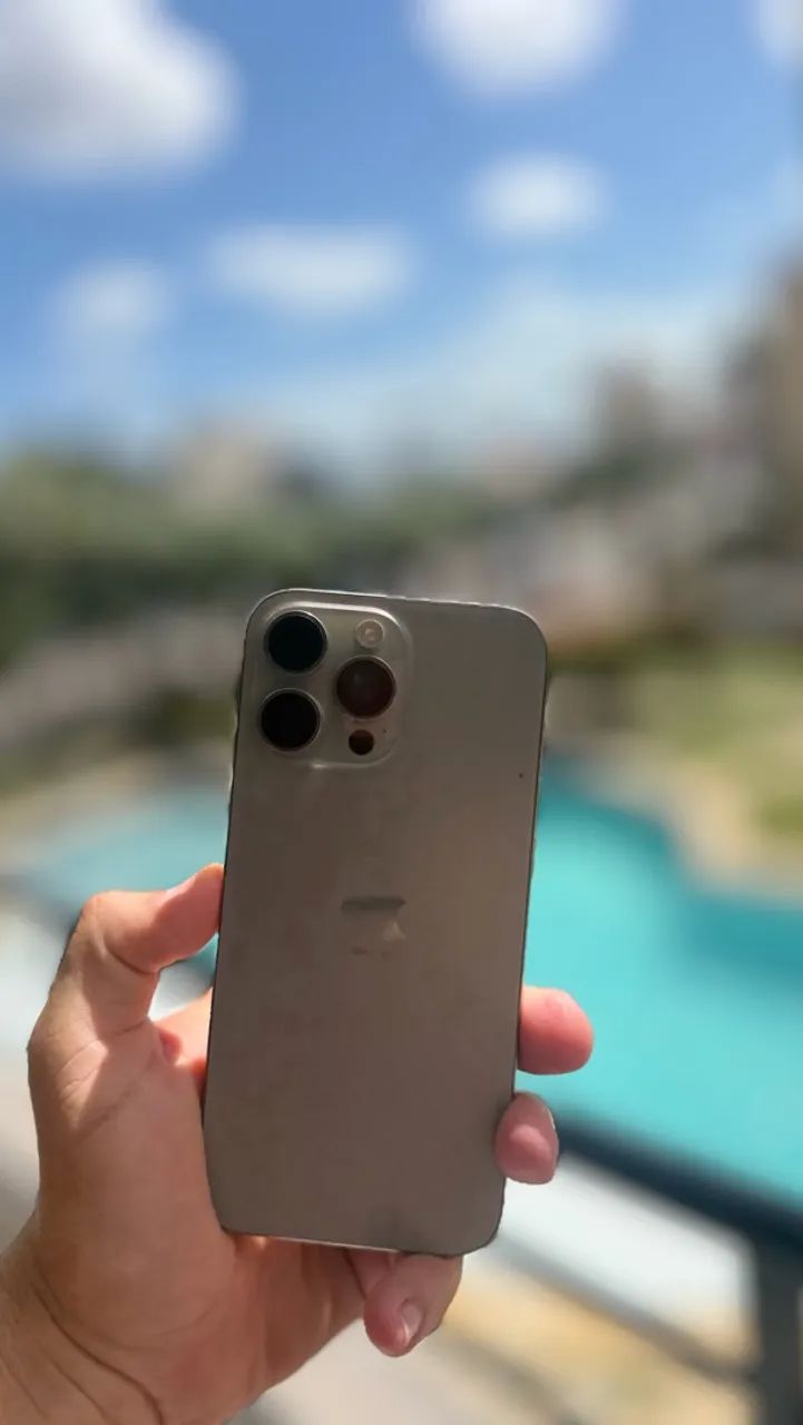 iPhone 16 pro Max  - Foto 2