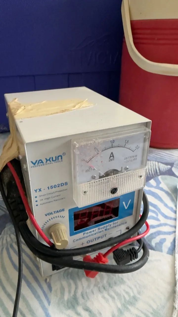 Fonte de bancada digital Yaxun